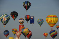 Ballon_Group_9.jpg